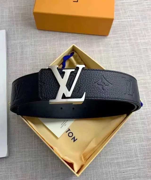 LV Initiales Ceinture Noir - vue 1