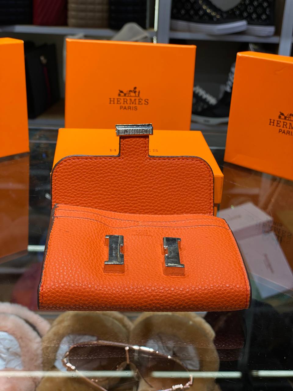 HRMS Constance Slim wallet - vue 3